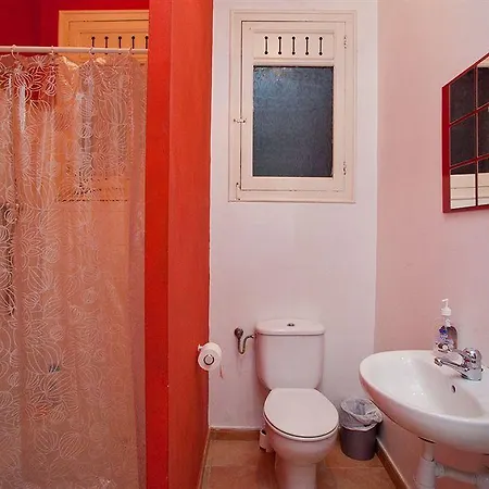 Guest house Que Tal 2*