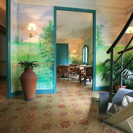 Que Tal Guest house Barcelona